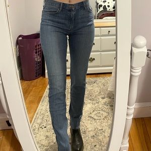 Eddie Bauer slim boyfriend jeans